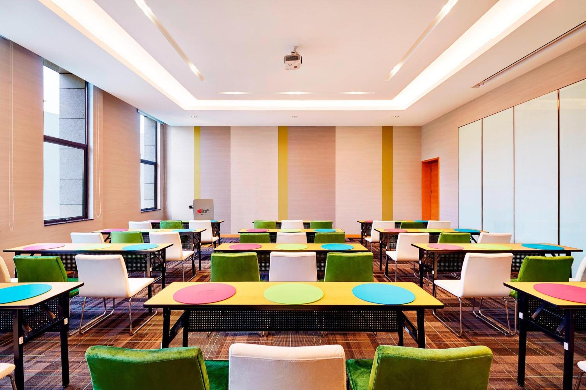 Hotel Aloft Dynamic Town à Shenzhen Extérieur photo